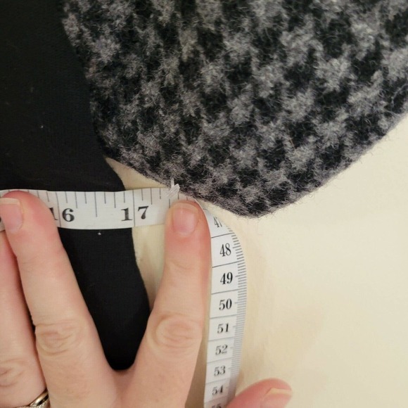 J Crew Wool Black And Gray Houndstooth Career Dress Size 6 Exposed Zipper - Picture 7 of 8